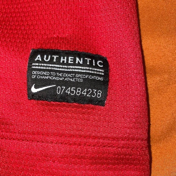 Manchester United top AON 2013 men’s XXL - Picture 6 of 7